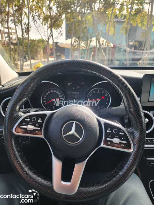 Mercedes C 180 2019 Blue Automatic Used for Sale in Giza - 6