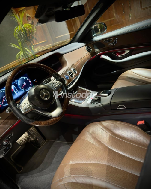 Mercedes S 450 2020 Black Automatic Used for Sale in Giza - 3