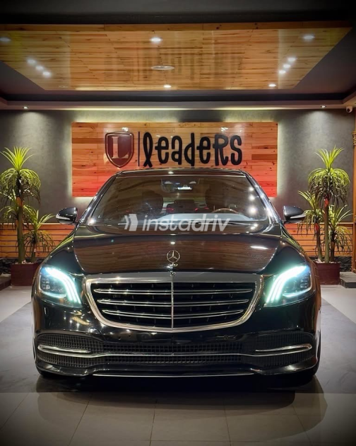 Mercedes S 450 2020 Black Automatic Used for Sale in Giza - 5