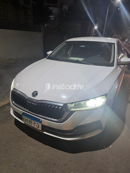 Skoda Octavia A8 2021 White Automatic Used for Sale in Heliopolis - 3