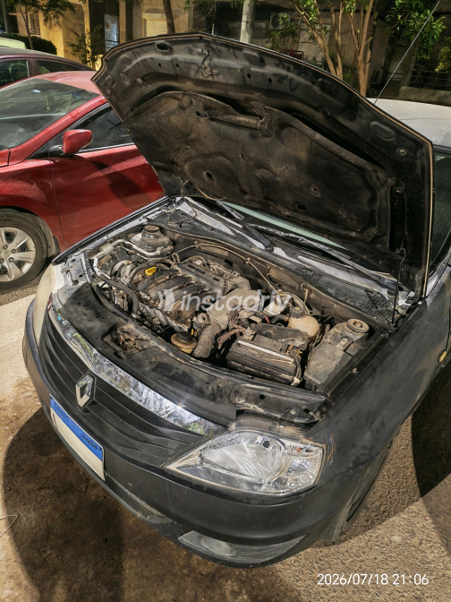 Renault Logan 2013 Dark Gray Manual Used for Sale in Giza - 9