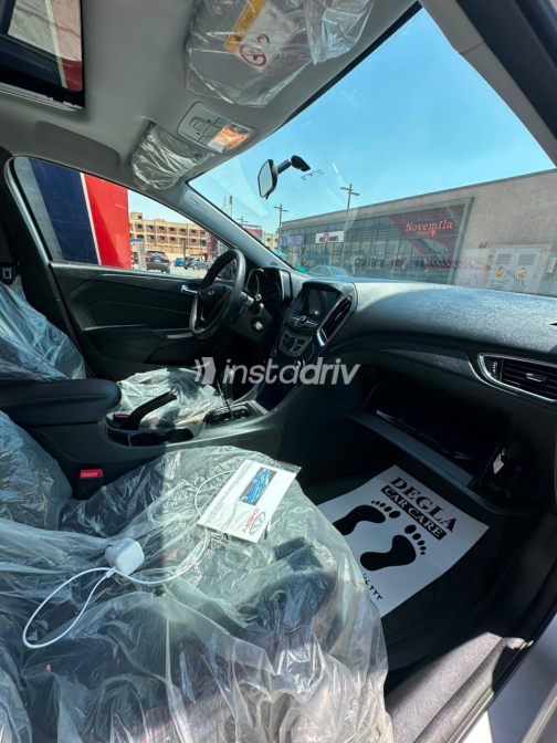 Chery Arrizo 5 2025 Silver Automatic Used for Sale in Maadi - 5