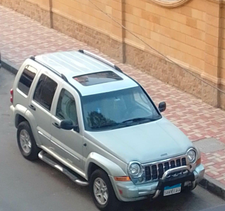 جيب ليبيرتى 2007 فضي أوتوماتيك مستعملة للبيع في الإسماعيلية