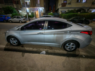Hyundai Avante 2014 Silver Automatic Used for Sale in Cairo