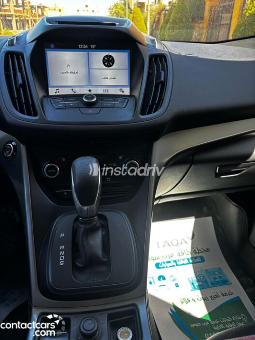 Ford Kuga 2017 Red Automatic Used for Sale in Giza - 10