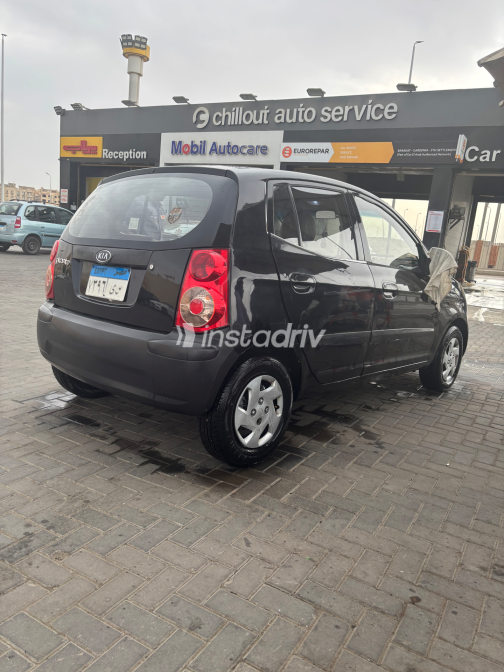 Kia Picanto 2010 Black Automatic Used for Sale in Nasr city - 3