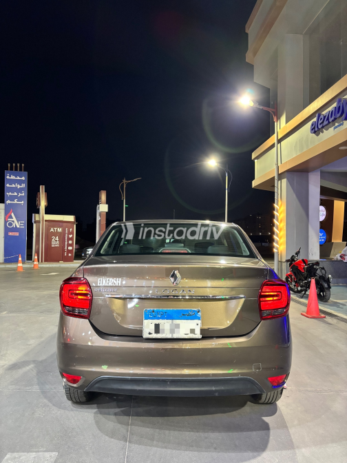 Renault Logan 2022 Brown Automatic Used for Sale in Nasr city - 7