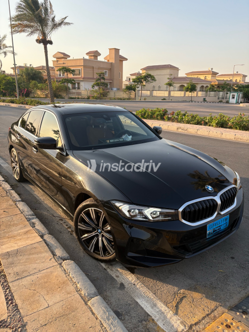 BMW 320 2025 Black Automatic Used for Sale in Cairo - 7