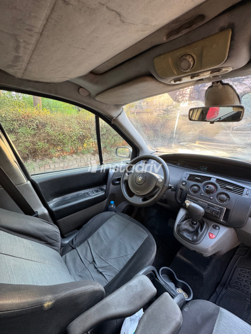 Renault Scenic 2006 White Automatic Used for Sale in Cairo - 2