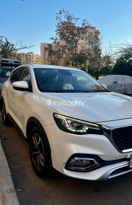 MG HS 2021 White Automatic Used for Sale in Madinaty - 1