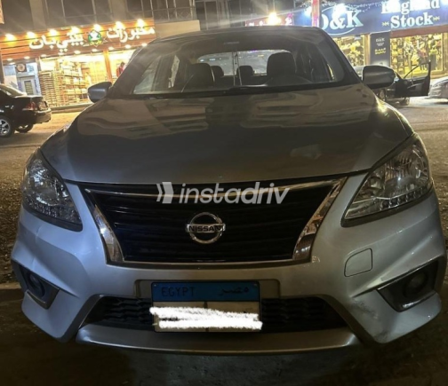 Nissan Sentra 2019 White Automatic Used for Sale in Greater Cairo ( Cairo + Giza) - 3