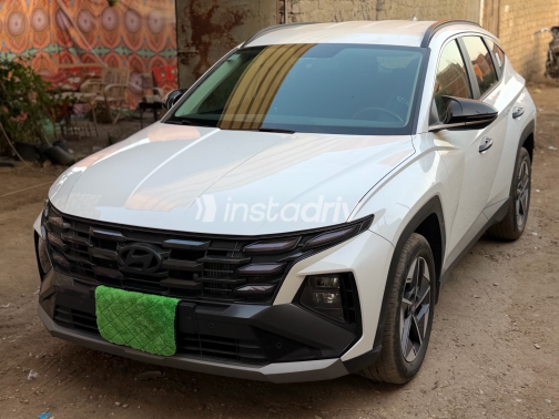Hyundai Tucson 2025 White Automatic Used for Sale in Qalyubia - 3