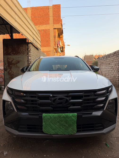 Hyundai Tucson 2025 White Automatic Used for Sale in Qalyubia - 6