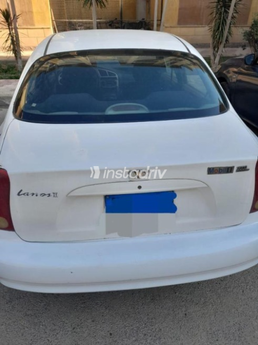 Daewoo Lanos 2 2000 White Automatic Used for Sale in Cairo - 2