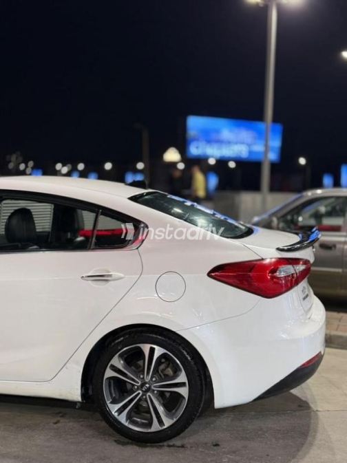 Kia K3 2014 White Automatic Used for Sale in Nasr city - 2