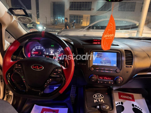 Kia K3 2014 White Automatic Used for Sale in Nasr city - 10