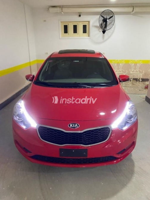 Kia Cerato 2015 Red Automatic Used for Sale in Mansoura - 10