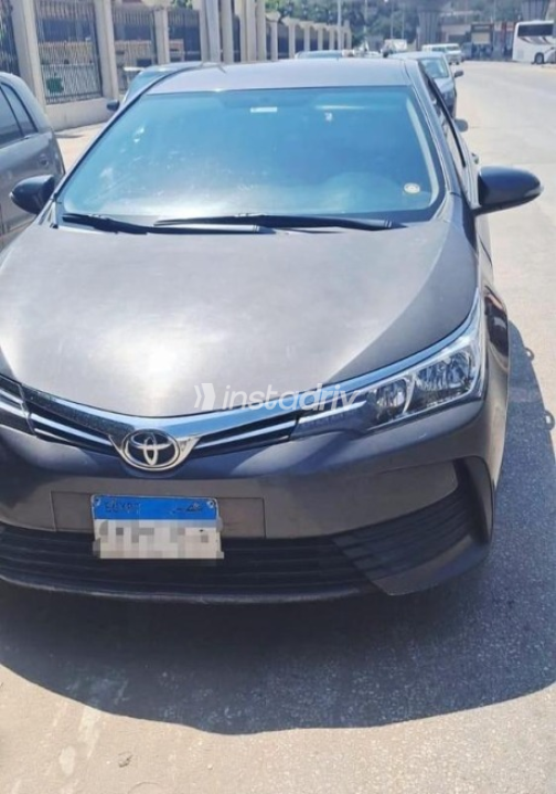 Toyota Corolla 2019 Dark Gray Automatic Used for Sale in 6 October - 1