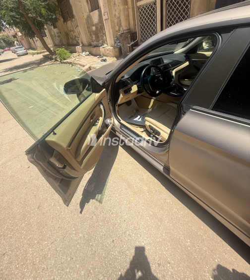 بي ام دبليو 320 2015 برونزي أوتوماتيك مستعملة للبيع في القاهرة الكبرى ( القاهرة - الجيزة) - 8
