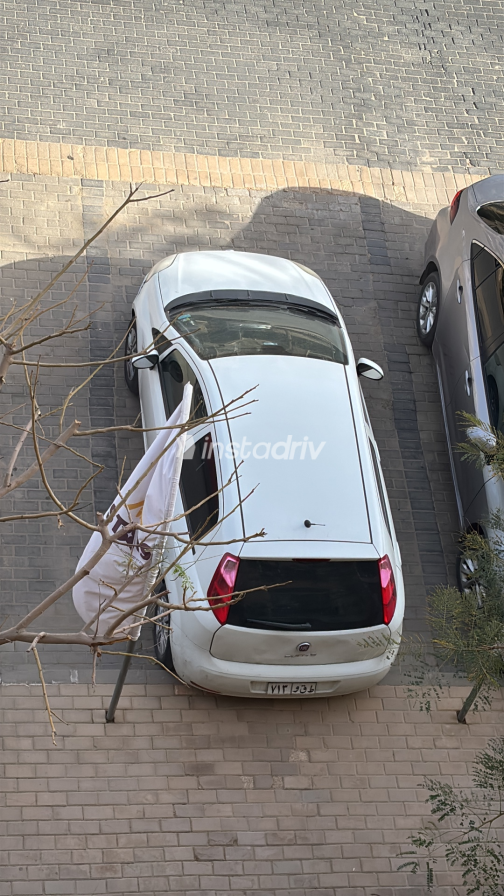 Fiat Punto 2017 White Automatic Used for Sale in Heliopolis - 1