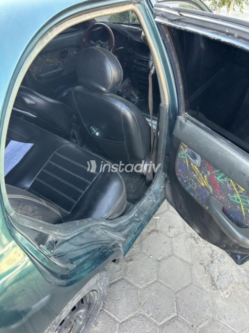 Hyundai Accent 1998 Dark Green Automatic Used for Sale in 10th of Ramadan - 1