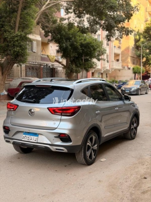 MG ZS 2023 Silver Automatic Used for Sale in Cairo - 6