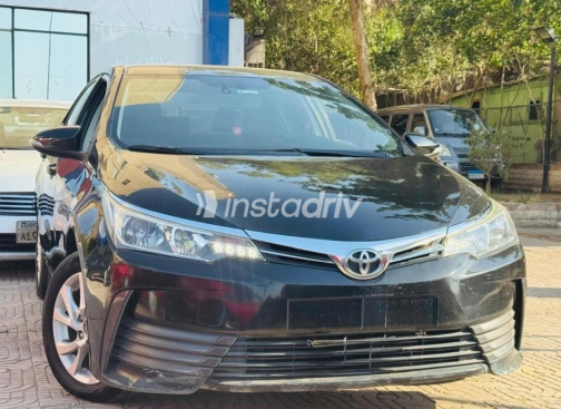 Toyota Corolla 2019 Black Automatic Used for Sale in Nasr city - 1