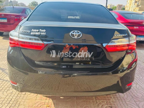 Toyota Corolla 2019 Black Automatic Used for Sale in Nasr city - 2