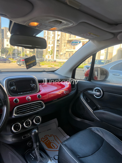 فيات 500 X 2017 أحمر أوتوماتيك مستعملة للبيع في الجيزة - 6