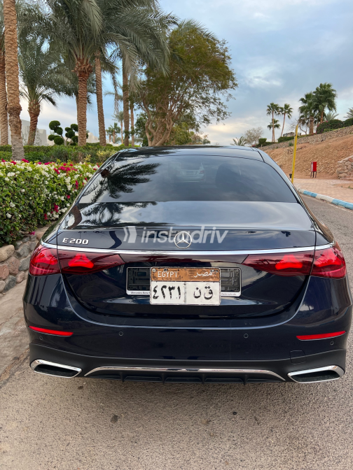 Mercedes E 200 2024 White Automatic Used for Sale in Greater Cairo ( Cairo + Giza) - 8