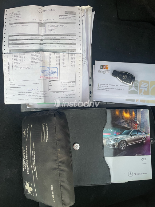 Mercedes C 180 2012 White Automatic Used for Sale in Cairo - 3
