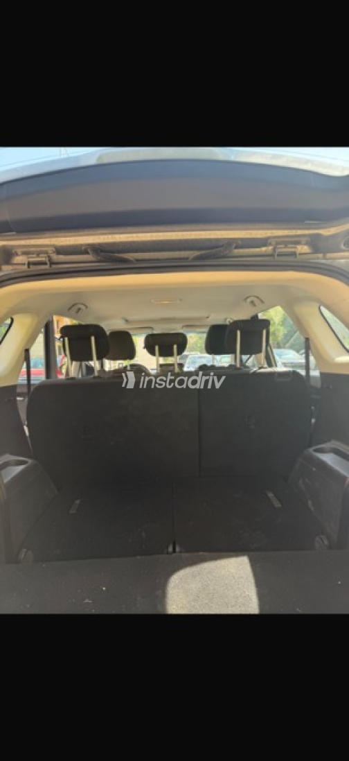 Chevrolet Captiva 2023 Silver Automatic Used for Sale in Cairo - 4