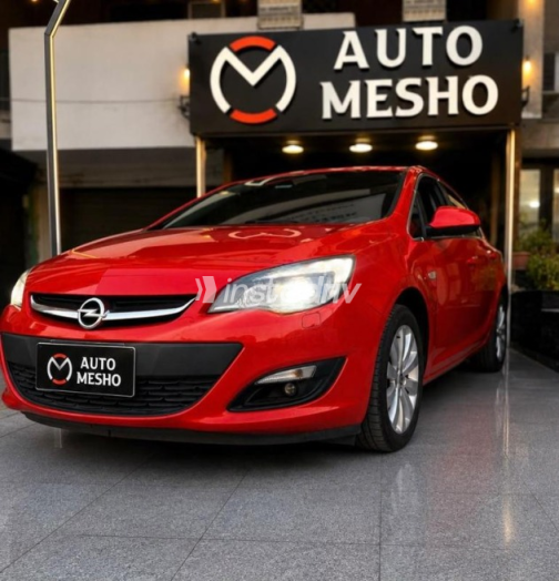 Opel Astra 2018 Red Automatic Used for Sale in Nasr city - 3