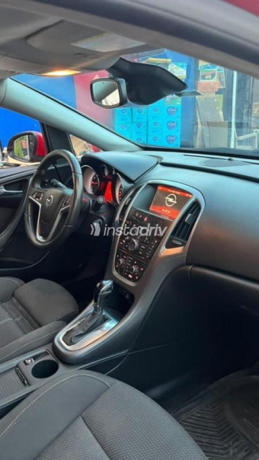 Opel Astra 2018 Red Automatic Used for Sale in Nasr city - 5