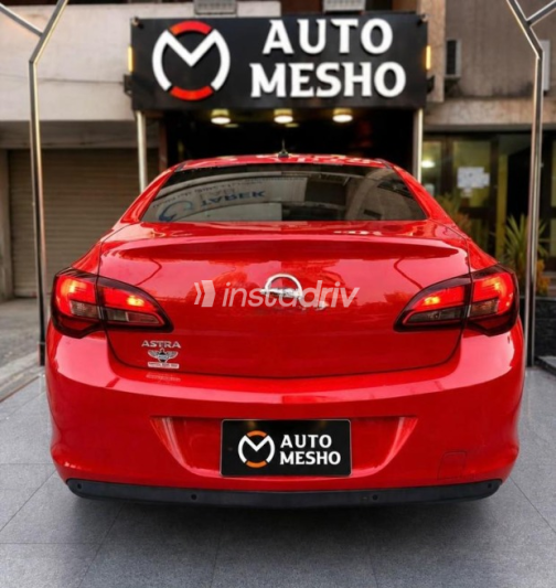 Opel Astra 2018 Red Automatic Used for Sale in Nasr city - 9