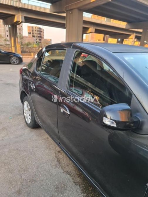 Renault Logan 2015 Black Automatic Used for Sale in 6 October - 3