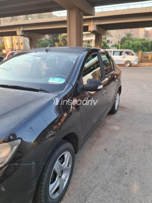 Renault Logan 2015 Black Automatic Used for Sale in 6 October - 5