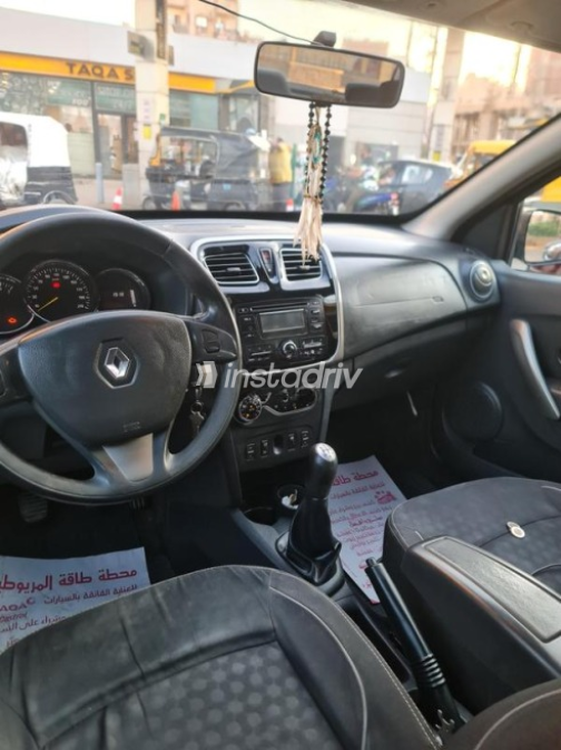 Renault Logan 2015 Black Automatic Used for Sale in 6 October - 8