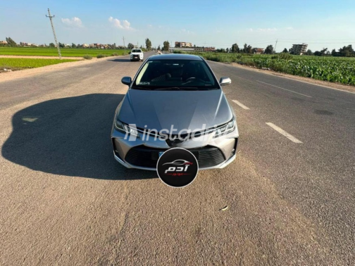 Toyota Corolla 2021 Silver Automatic Used for Sale in Tanta - 1
