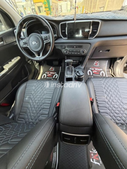 Kia Sportage 2018 Black Automatic Used for Sale in Cairo - 5
