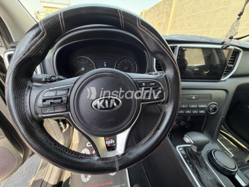 Kia Sportage 2018 Black Automatic Used for Sale in Cairo - 8