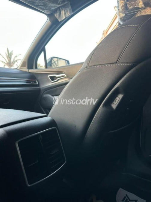 كيا سبورتاج 2024 أبيض أوتوماتيك مستعملة للبيع في مدينة نصر - 5