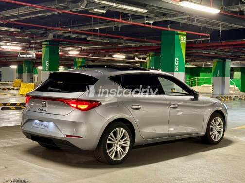 Seat Leon 2024 Gray Automatic Used for Sale in Sheikh Zayed City - 3