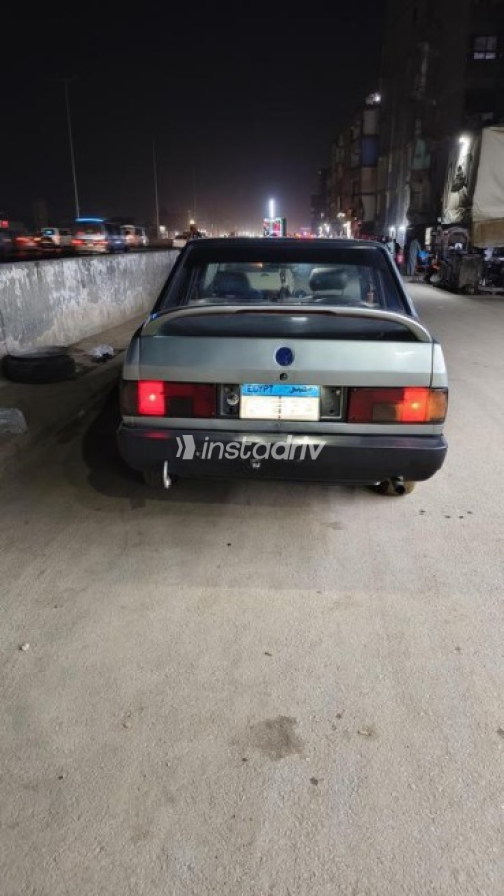 Fiat Shahin 2000 Silver Automatic Used for Sale in El Marg - 5