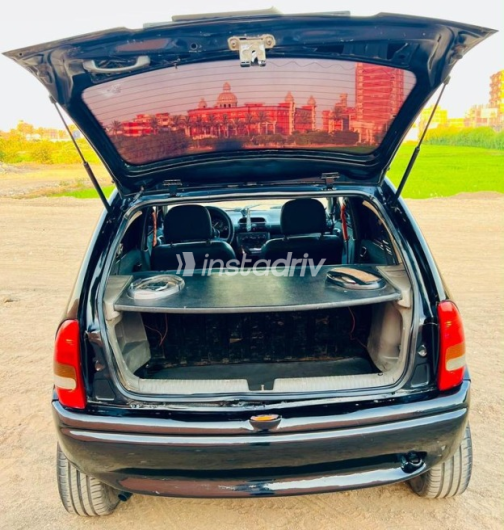 Opel Corsa 1995 Black Automatic Used for Sale in Banha - 8
