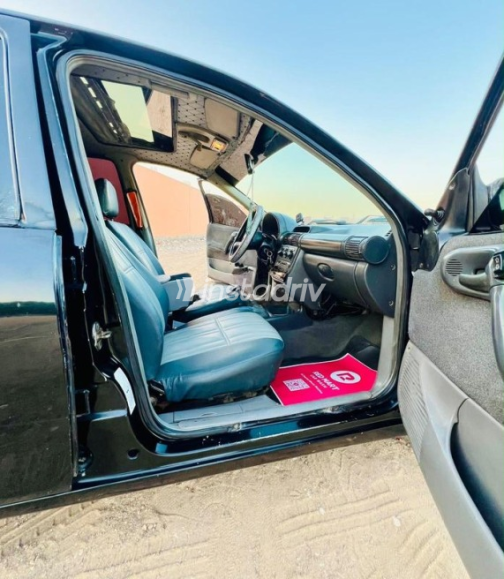 Opel Corsa 1995 Black Automatic Used for Sale in Banha - 9