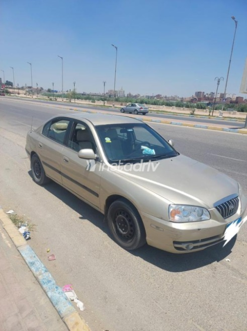 Hyundai Elantra 2006 Gold Automatic Used for Sale in Ismailia - 2