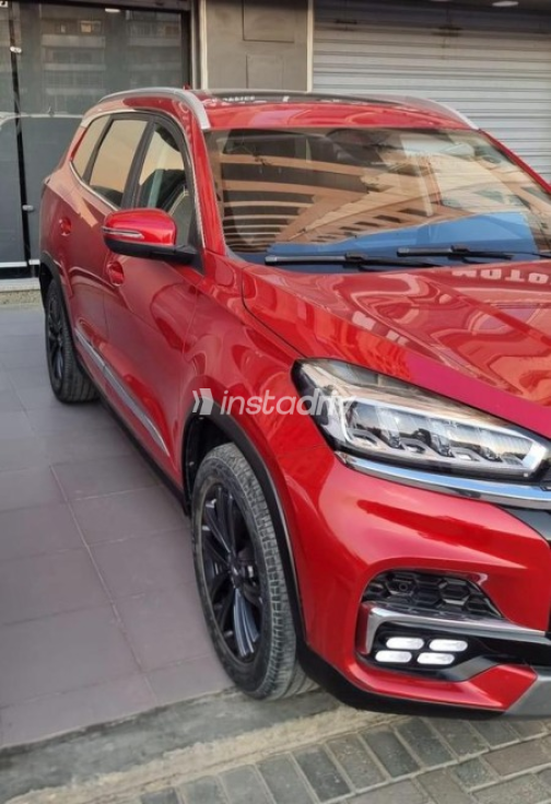 Chery Tiggo 8 2023 Red Automatic Used for Sale in Maadi - 4