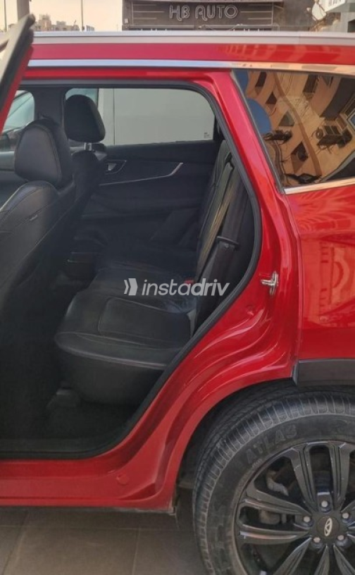 Chery Tiggo 8 2023 Red Automatic Used for Sale in Maadi - 7