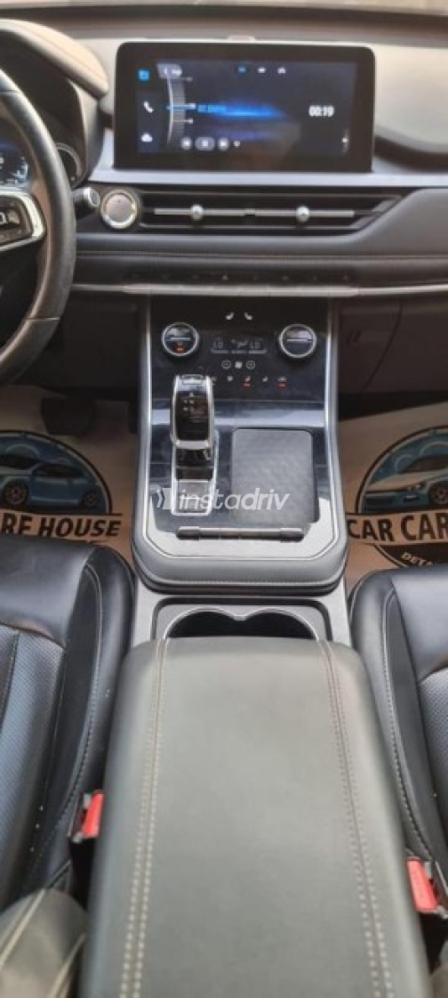 Chery Tiggo 8 2023 Red Automatic Used for Sale in Maadi - 10